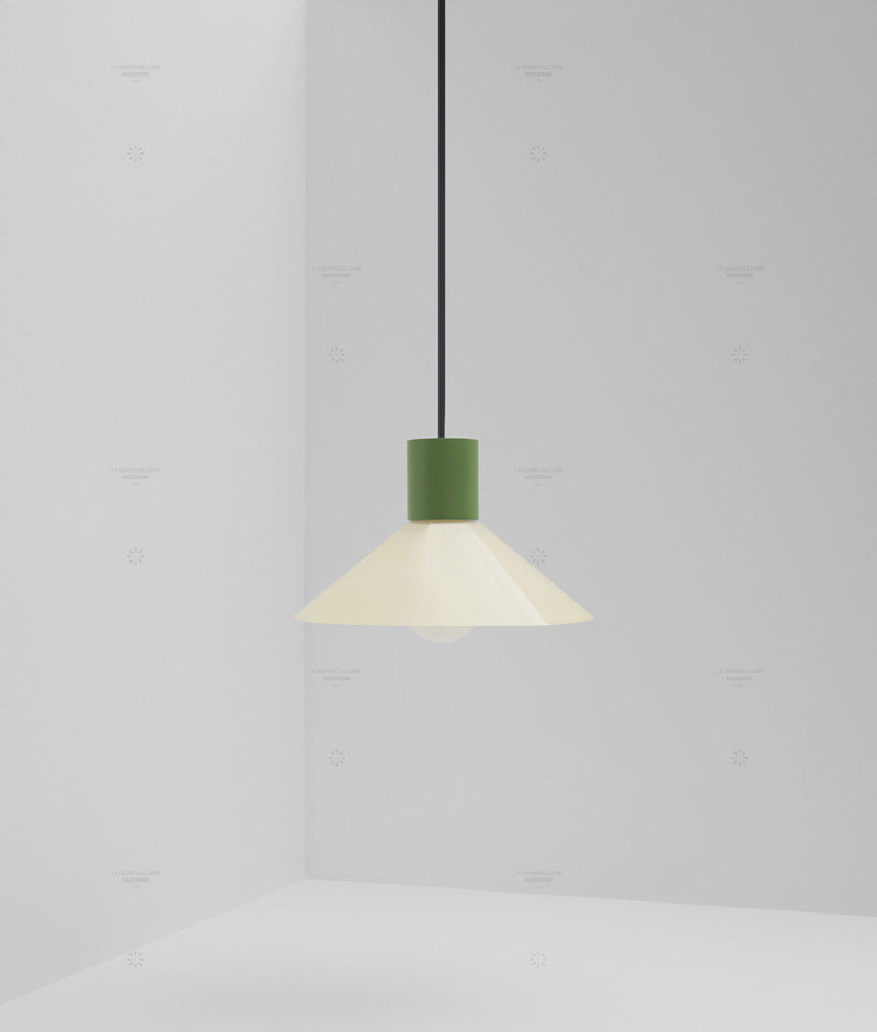 Suspension "Délices", abat-jour en opaline satinée crème, petit modèle