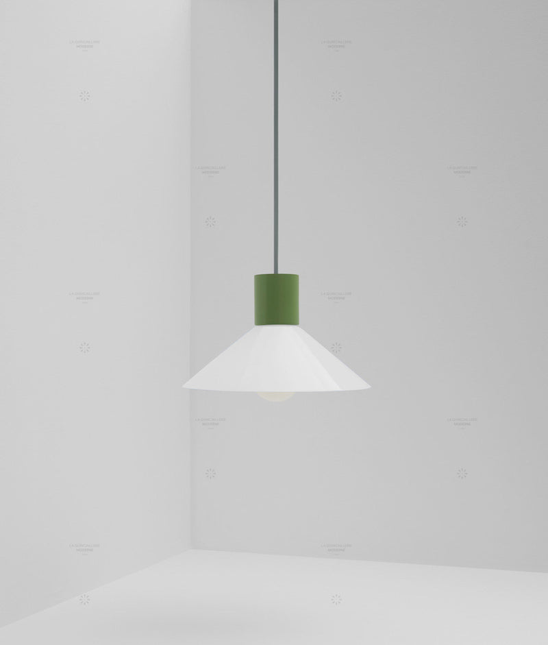 Suspension "Délices", abat-jour en opaline blanche satinée, petit modèle