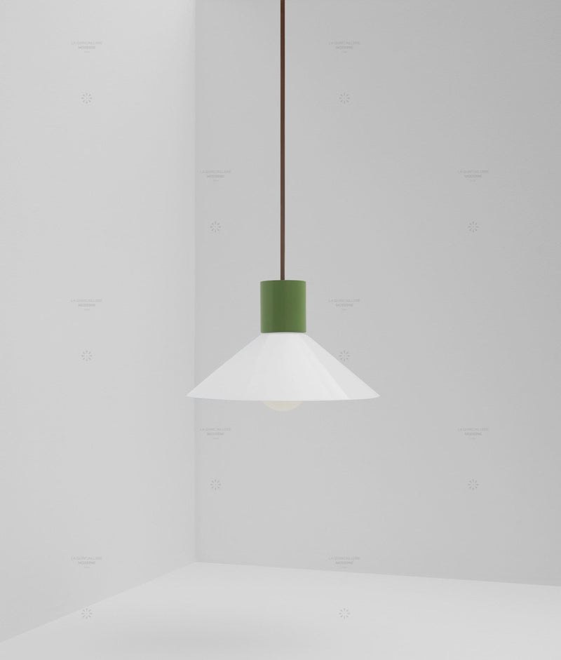 Suspension "Délices", abat-jour en opaline blanche satinée, petit modèle