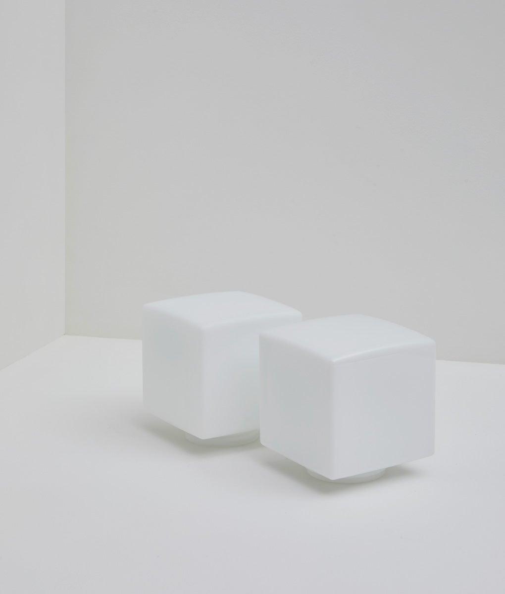 Verrerie cube à visser en opaline mate et satinée - La Quincaillerie moderne