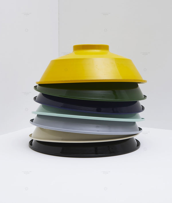 Abat-jour industriels en métal émaillé