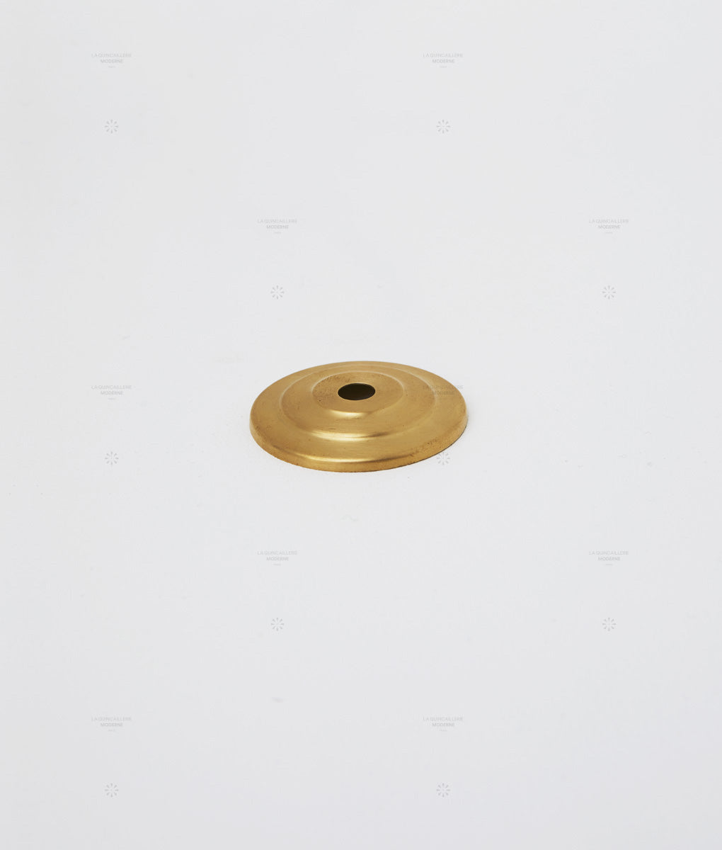 Couvercle en laiton pour verreries d'éclairage