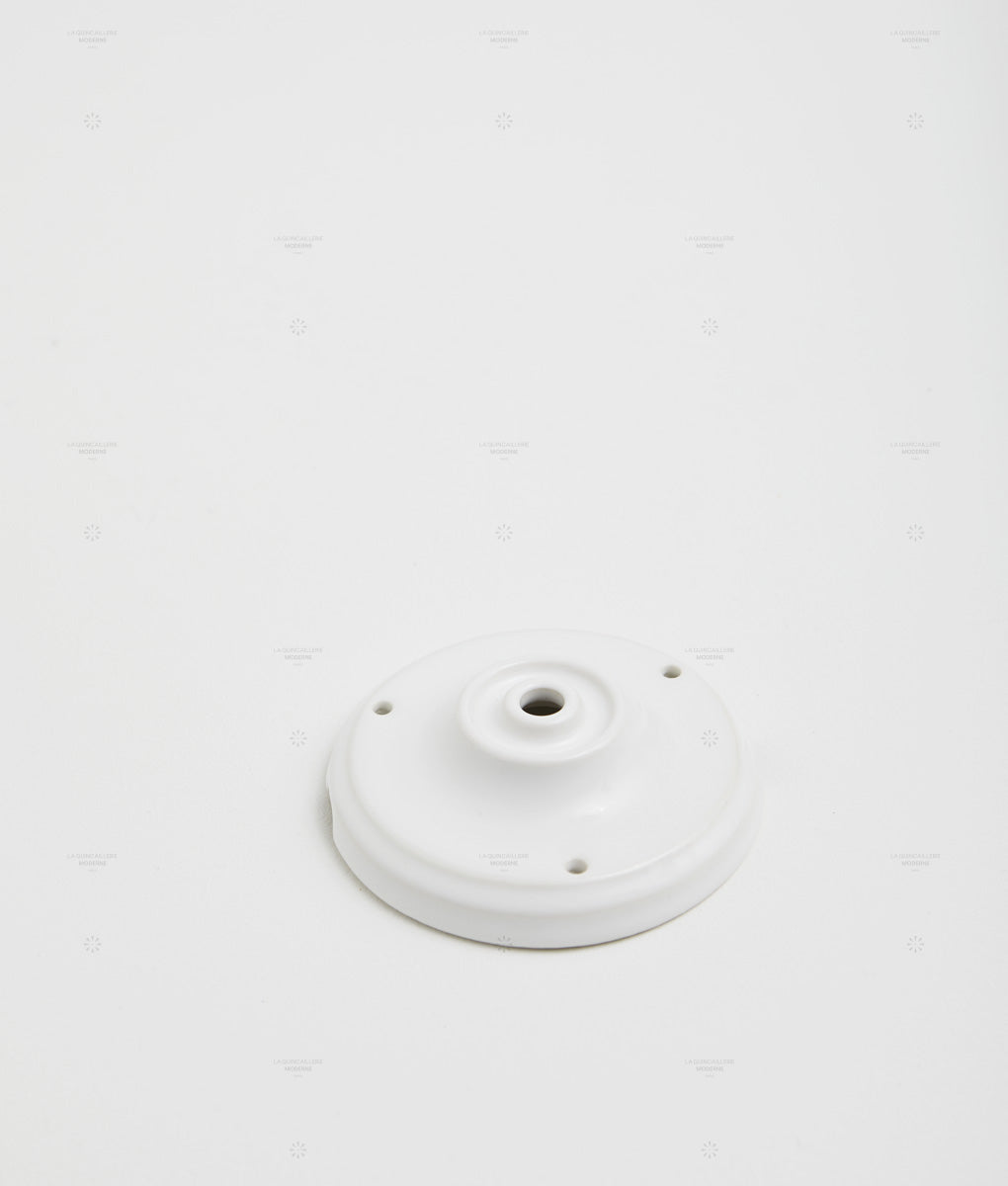 Rosace en porcelaine blanche