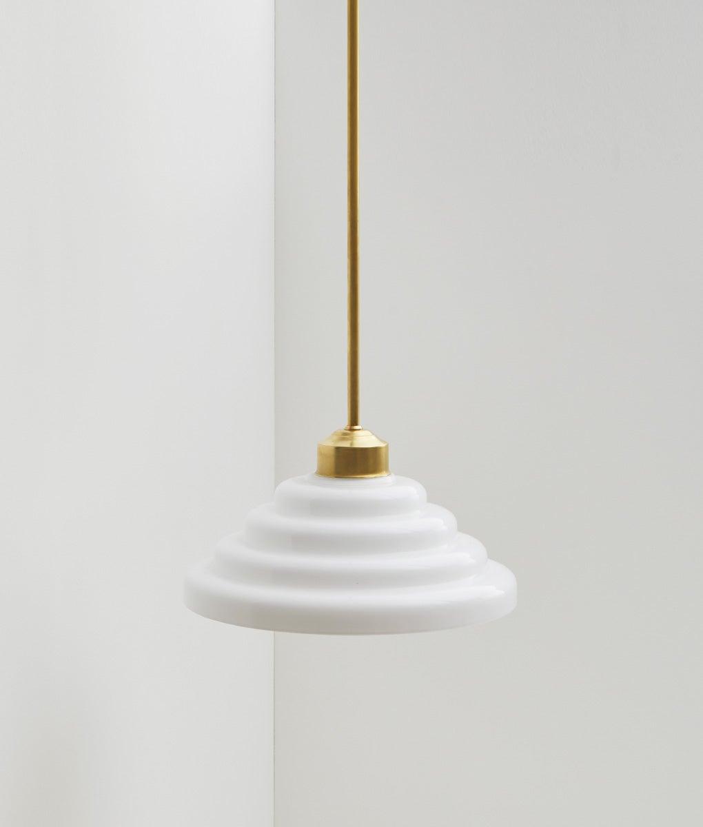 Suspension "Bistro" laiton, verrerie "anneaux I" satinée, modèle long