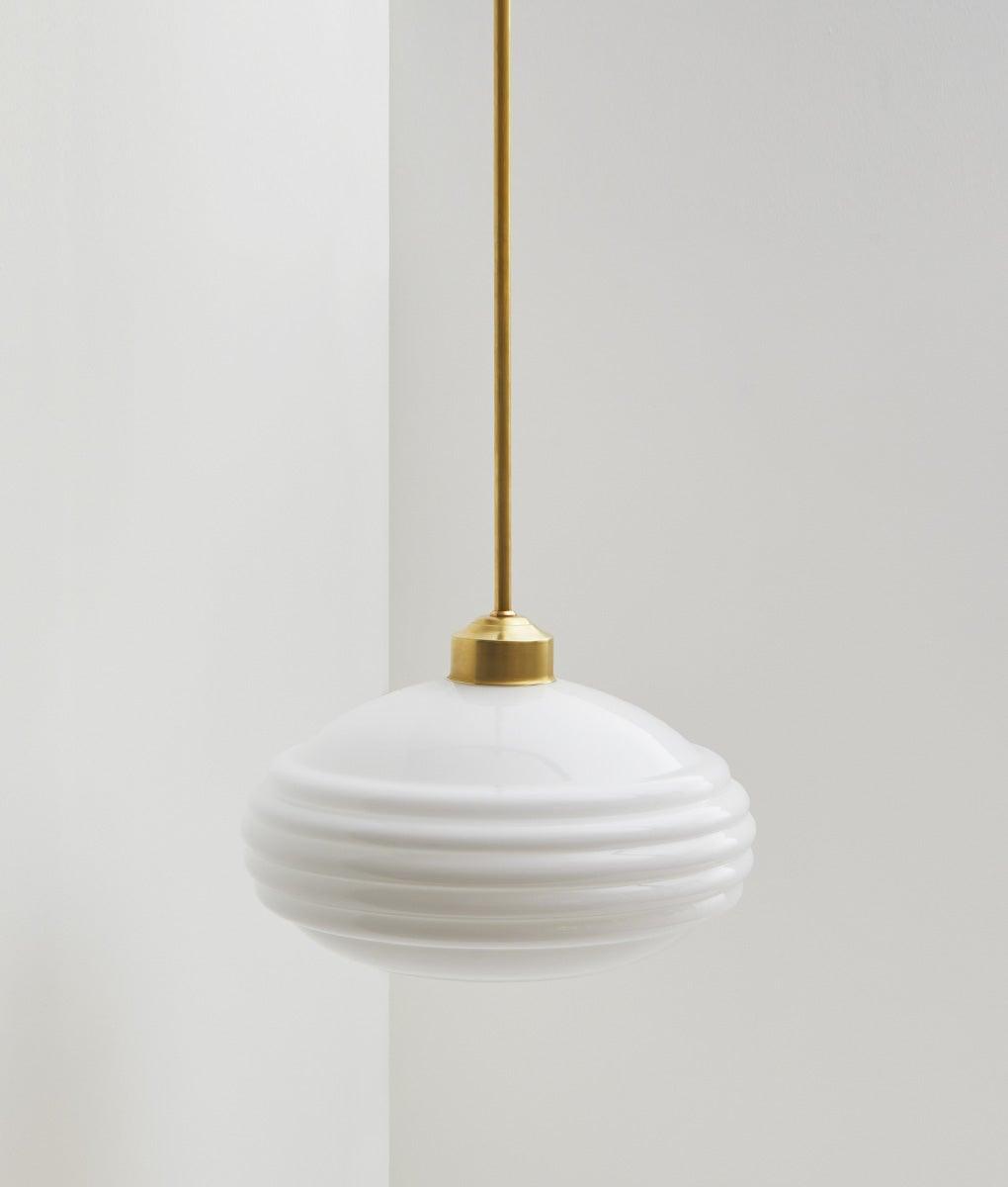 Suspension "Bistro" laiton, verrerie "anneaux II" satinée, modèle long