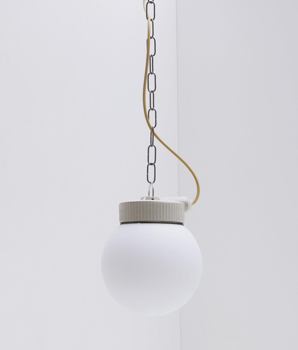 Suspension industrielle porcelaine et opaline  mate "Grège", câble crème