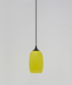 Suspension "Plissé" longue en opaline jaune