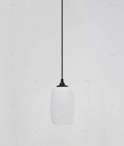 Suspension "Plissé" longue en opaline blanche
