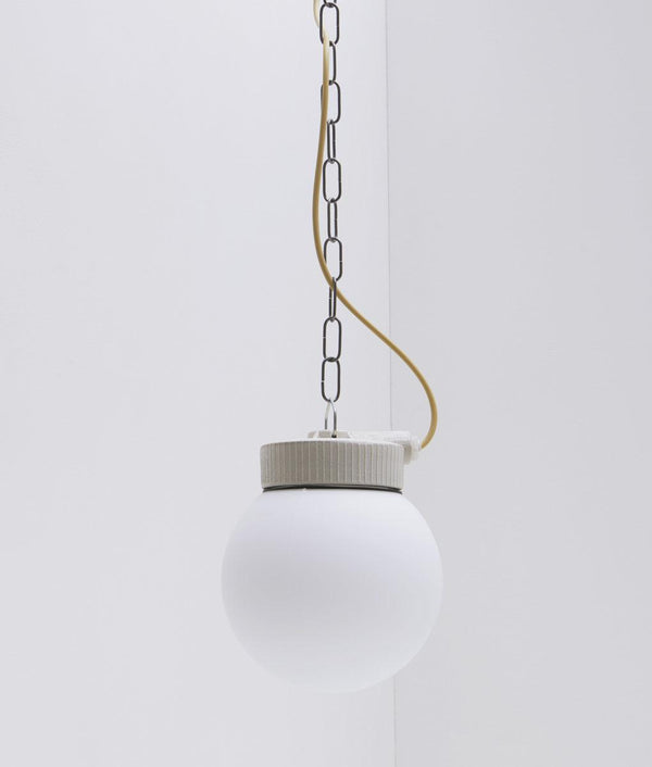 Suspension industrielle porcelaine et opaline  mate "Grège", câble crème