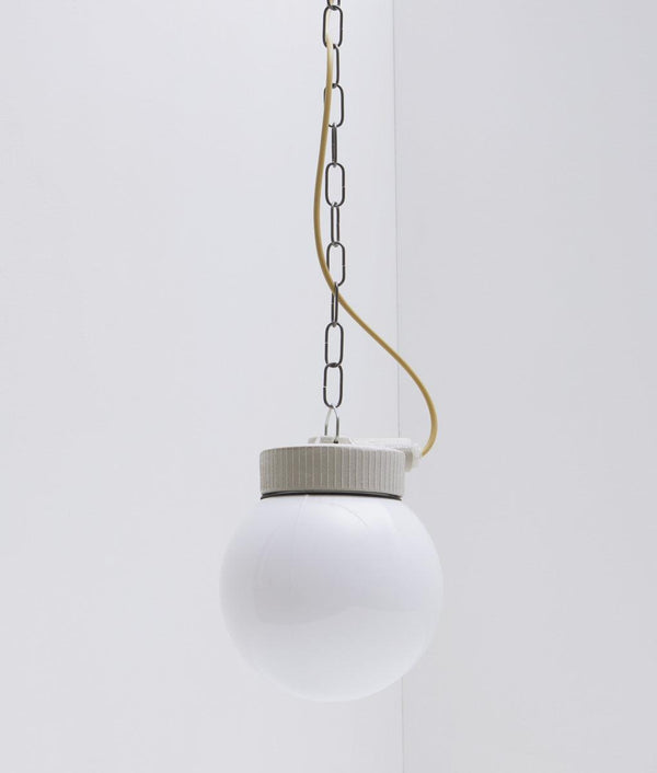 Suspension industrielle porcelaine et opaline  satinée "Grège", câble crème
