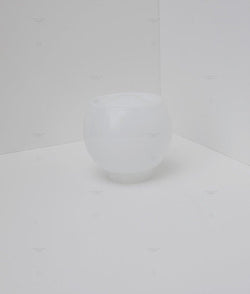 Verrerie corolle en opaline