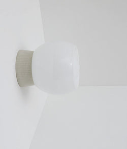 Applique "Grège" en porcelaine industrielle, verrerie corolle