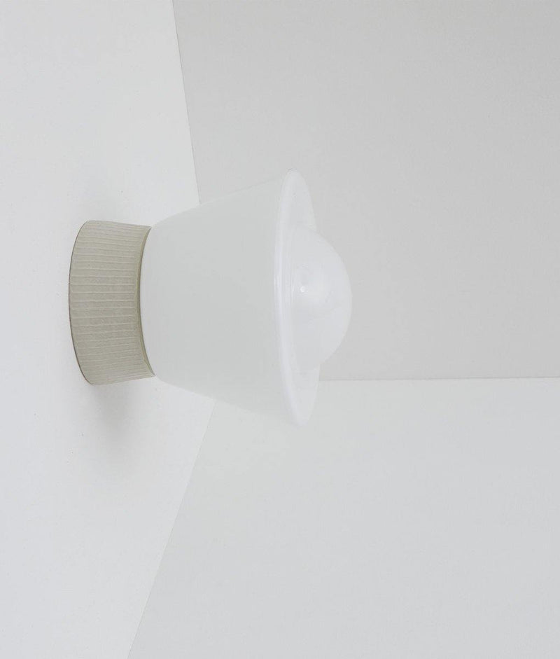 Applique "Grège" en porcelaine industrielle, verrerie toque