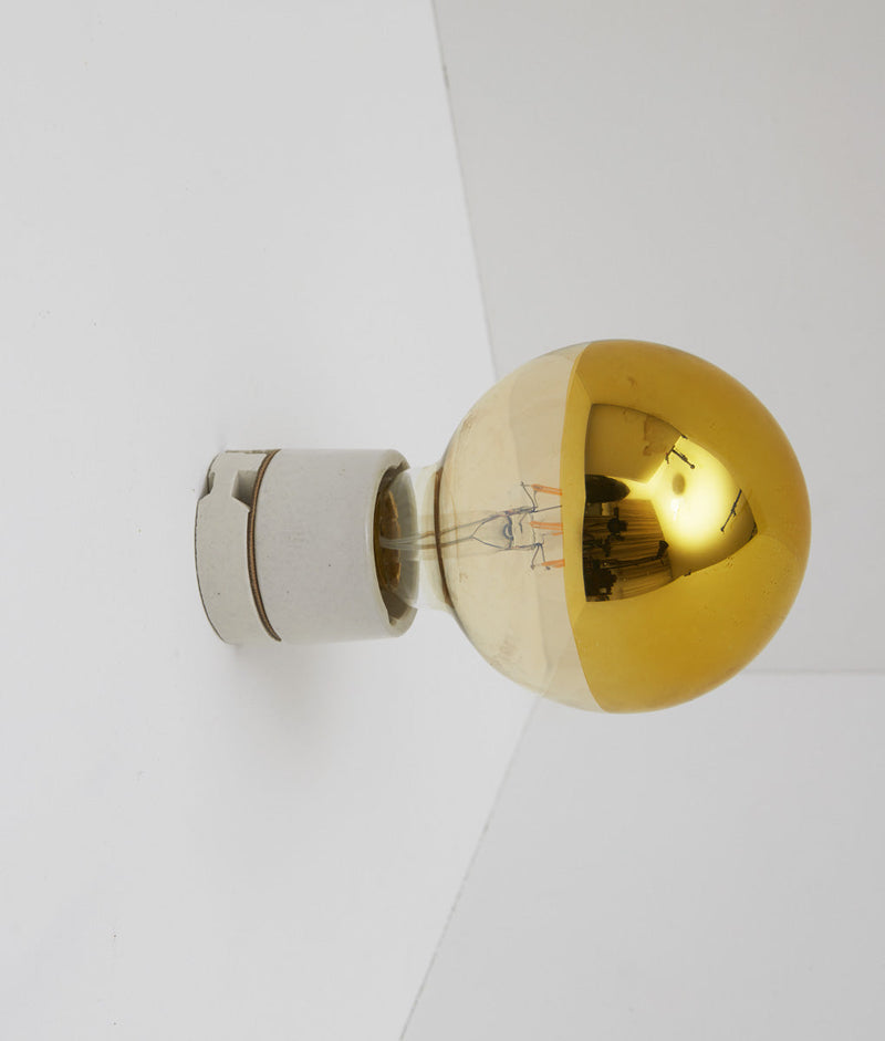 Ampoule globe E27 à calotte dorée haute LED – La Quincaillerie moderne