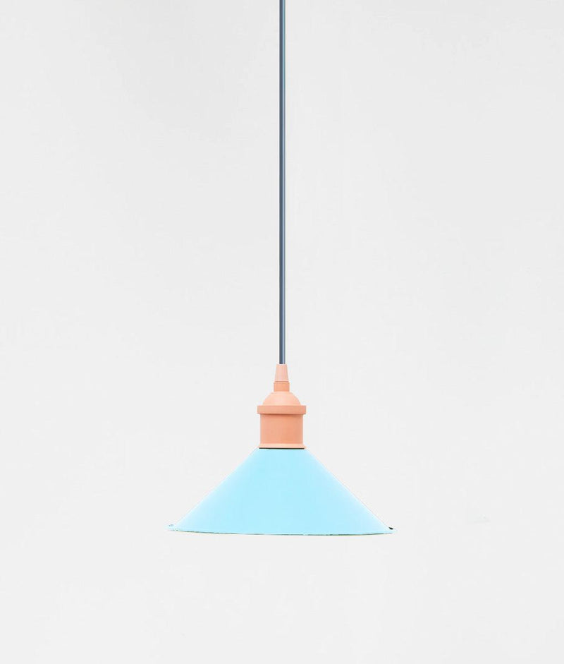 Suspension "Milano" simple conique, bleu ciel et rose, câble bleu de Prusse sans ampoule - La Quincaillerie moderne