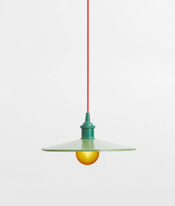 Suspension "Milano" simple évasée, vert, câble rouge coquelicot et boule orange givré - La Quincaillerie moderne